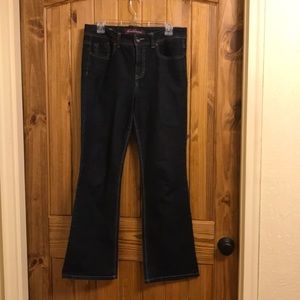 Gloria Vanderbilt Isabelle flare jeans size 10